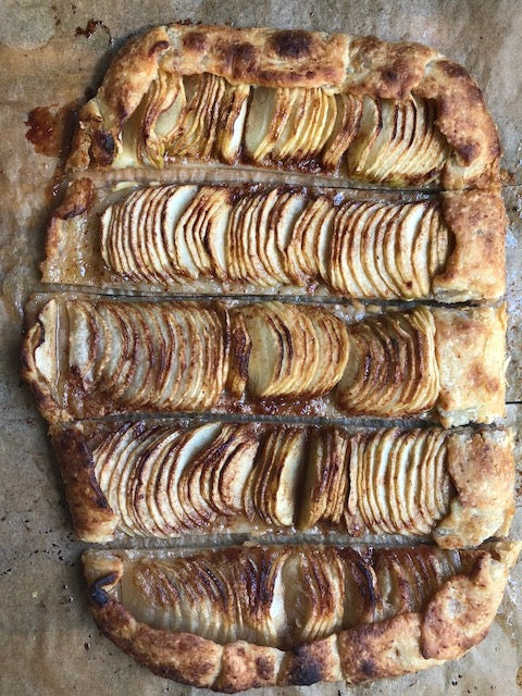 Simple Apple Slab Pie Recipe