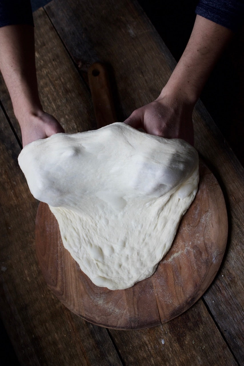 Plastic Wrap Or Wet Towel: What's Best For Covering Dough?