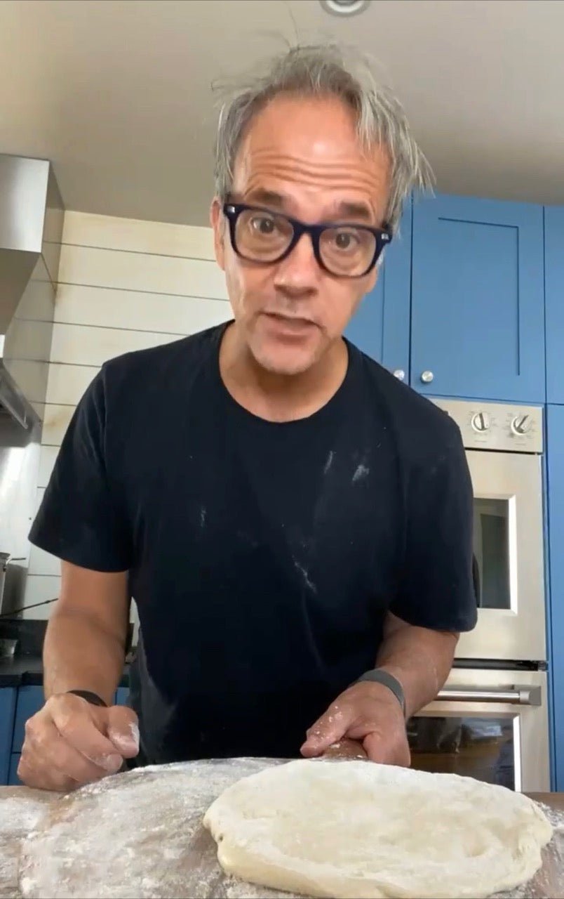 How to Successfully Get a Pizza In The Oven – Baking Steel Â®