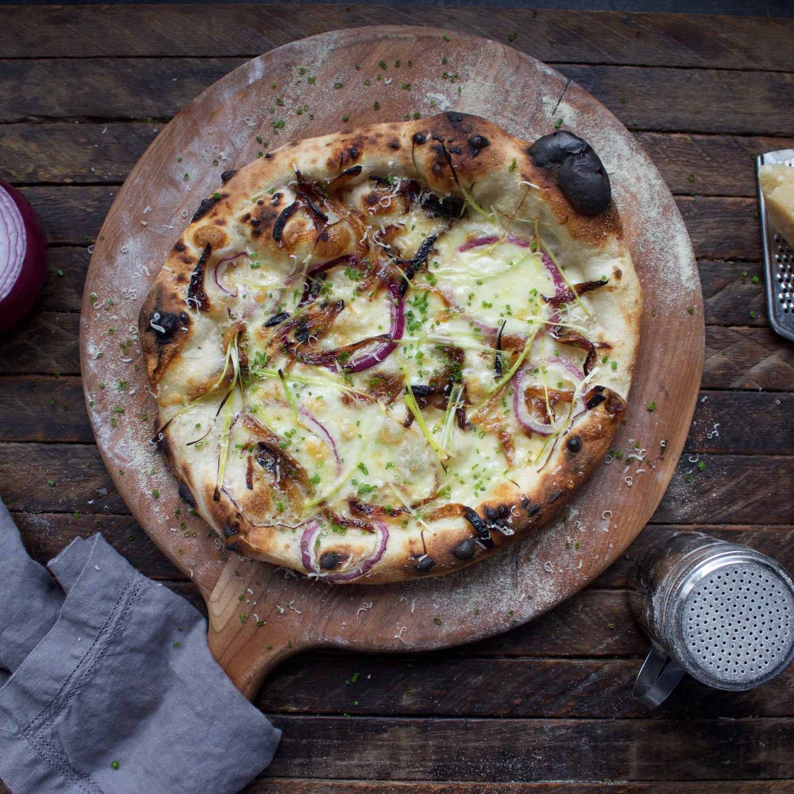 pizza packed with allium