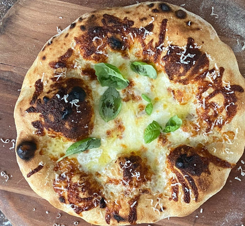 How to Make Pizza With No Sauce Video - Baking Steel ®
