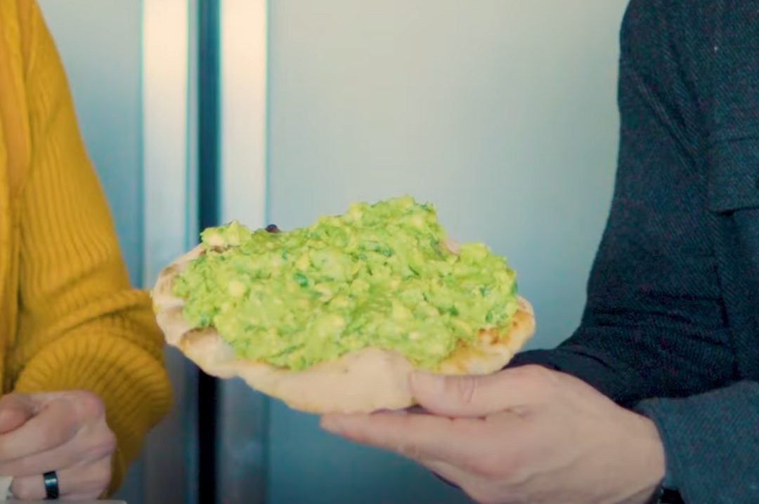 Sauce Talk: Creating the Ultimate Avocado Pizza